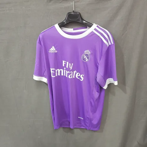 REAL MADRID FOOTBALL SHIRT – PURPLE AWAY JERSEY, OLISA 21 - SIZE L