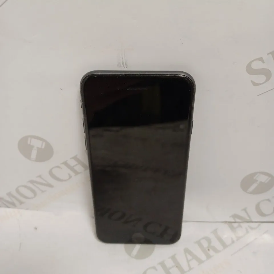 APPLE IPHONE - MODEL UNSPECIFIED 