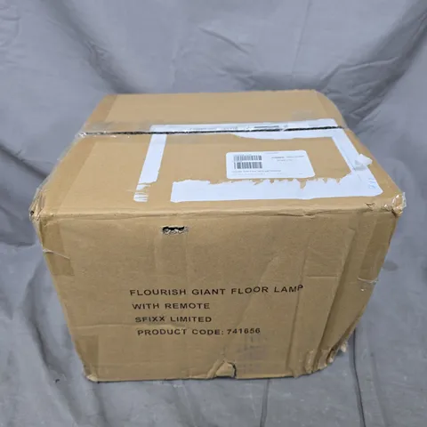 FLOURISH SOLAR FLOOR LAMP WITH REMOTE