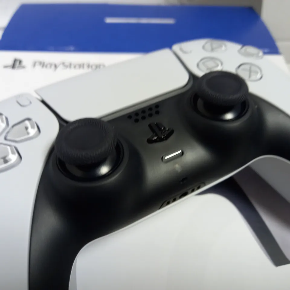 BOXED PLAYSTATION 5 DUAL SENSE WIRELESS CONTROLLER