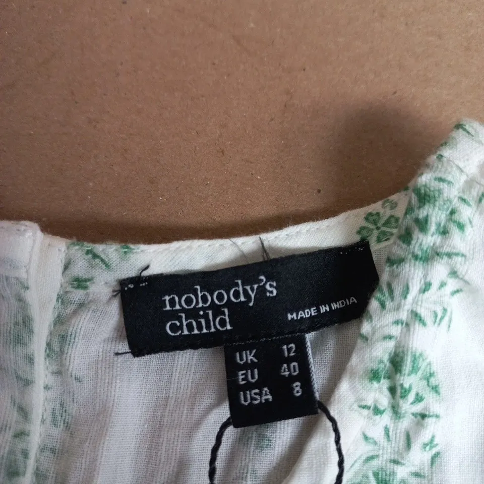 NOBODY'S CHILD SLEEVELESS TOP – WHITE WITH GREEN STRIPES, UK 12 (EU 40) MADE IN INDIA