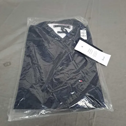 SEALED TOMMY HILFIGER NAVY REGULAR FIT SHIRT - MEDIUM