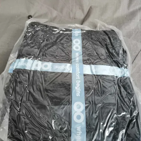 SEALED OODIE OVERSIZED HOODED BLANKET