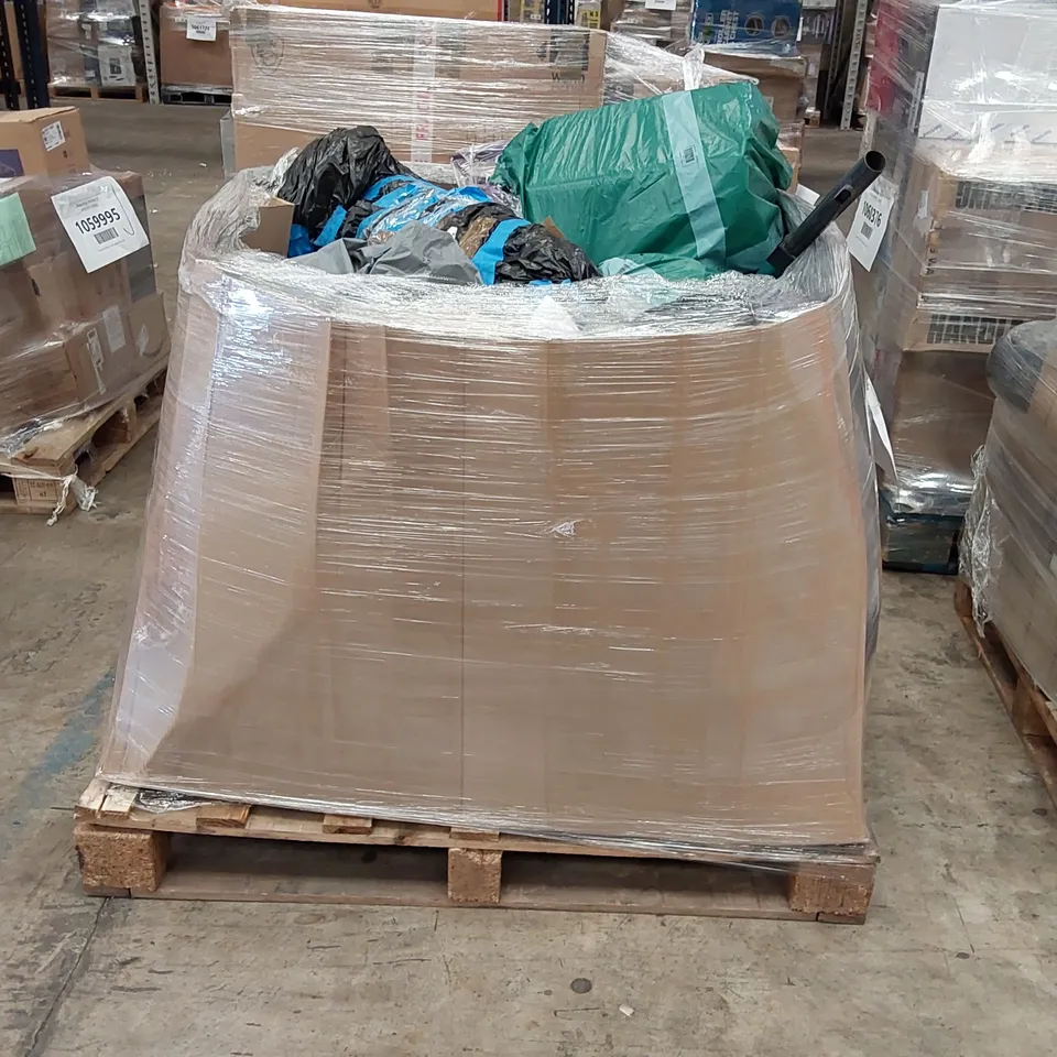 PALLET OF APPROXIMATELY 30 UNPROCESSED RAW RETURN HOUSEHOLD AND ELECTRICAL GOODS TO INCLUDE;