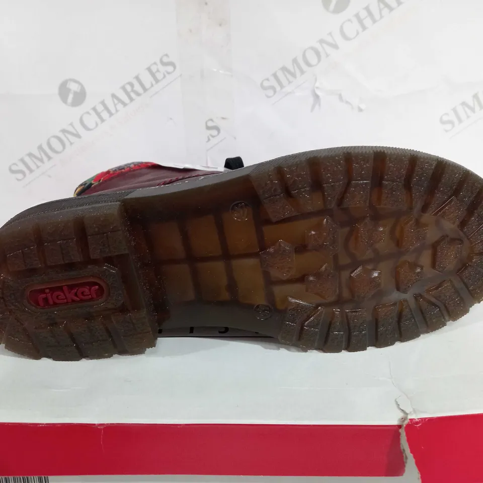 RIEKER RED INTEREST COLOUR BOOT SIZE 6 1/2 - BOXED