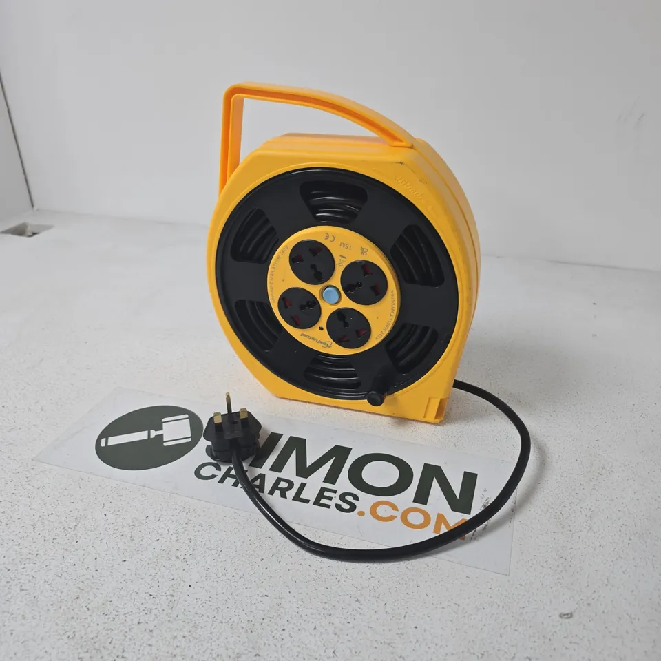 CABLE REEL WITH 4-OUTLET EXTENSION – YELLOW PORTABLE REEL