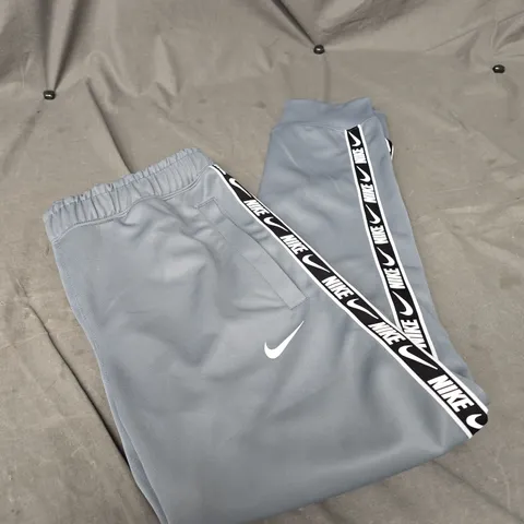 NIKE GREY JOGGERS SIZE M