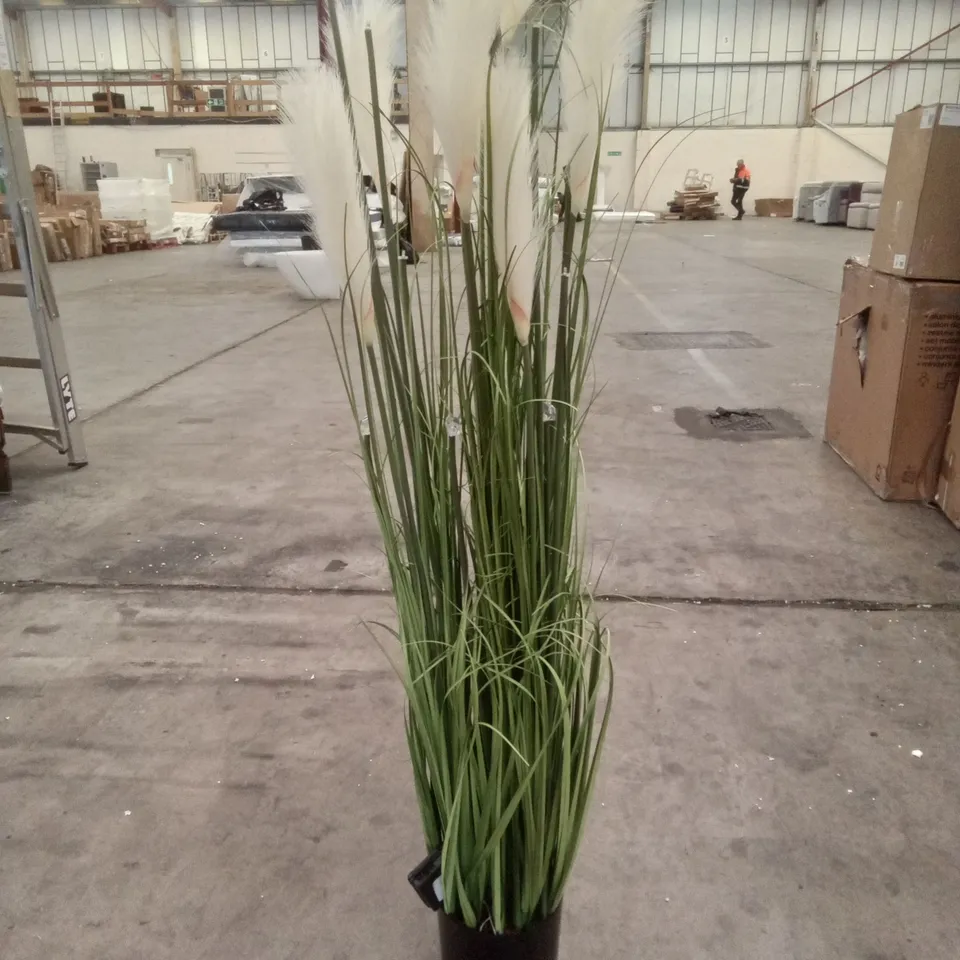 BOXED LED PAMPASS GRASS ARTIFICIAL PLANTS