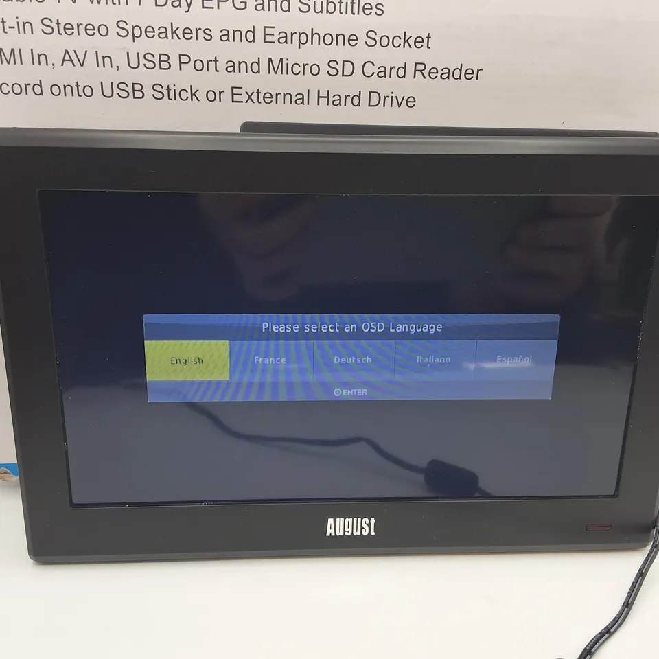 BOXED AUGUST 10" HD DIGITAL ANALOGUE TV & MULTIMEDIA PLAYER