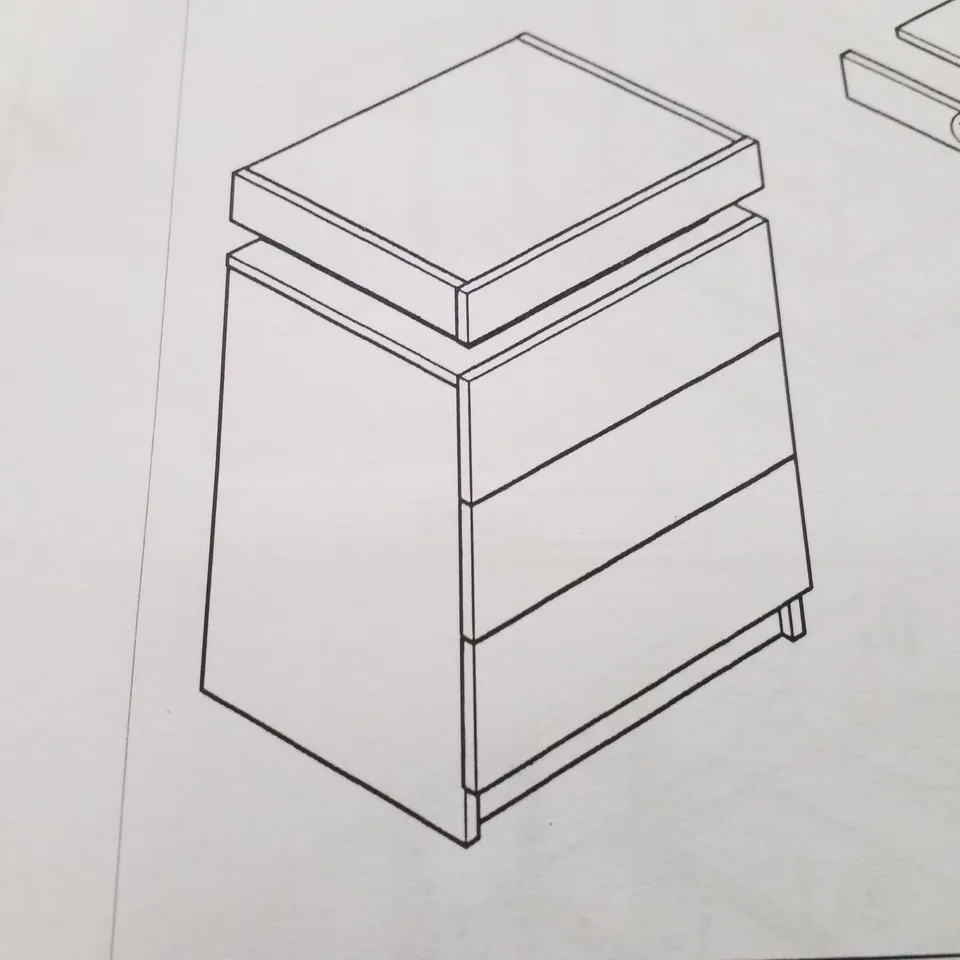 BOXED BEDSIDE TABLES - WHITE