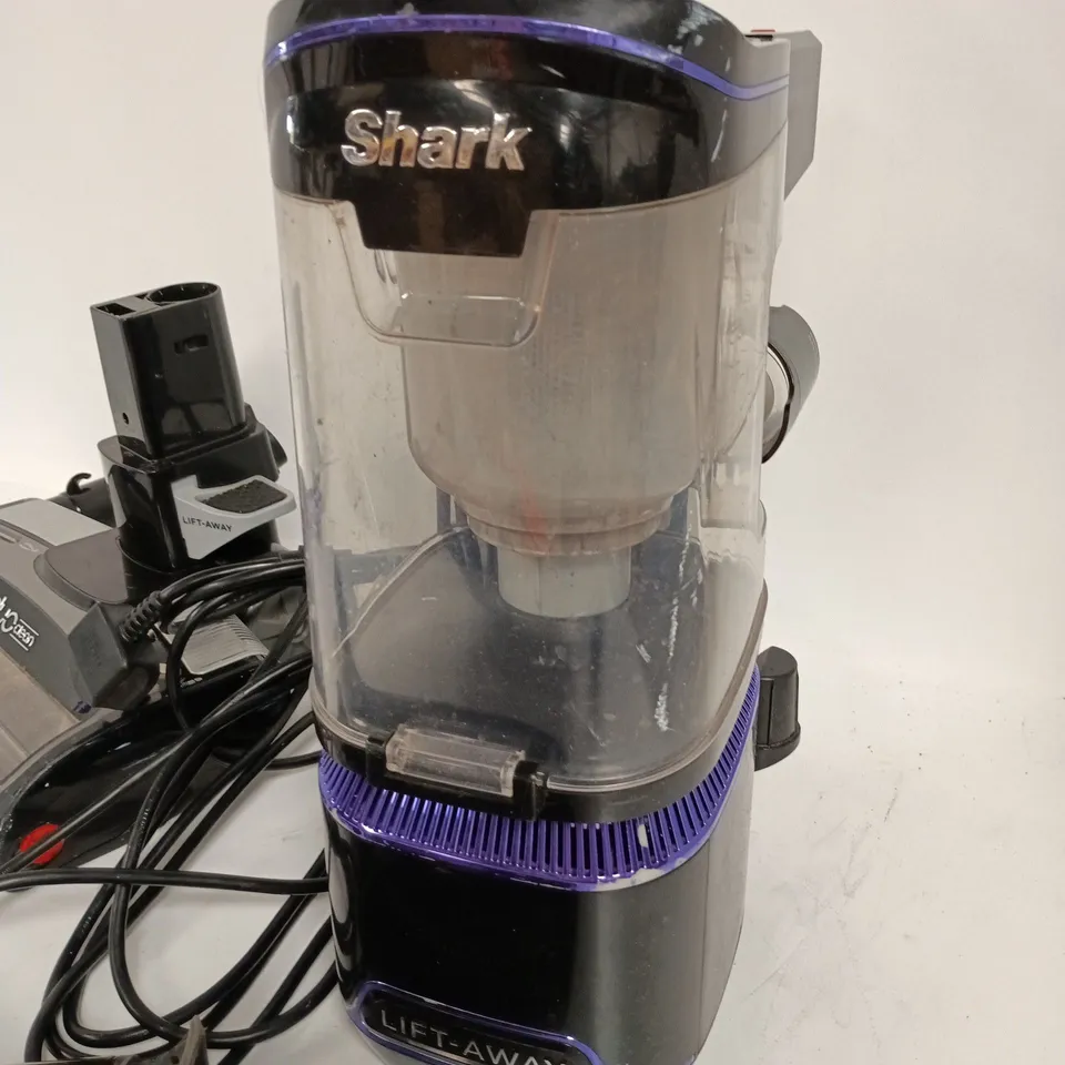 UNBOXED SHARK LIFT AWAY CORDED VACUUM CLEANER