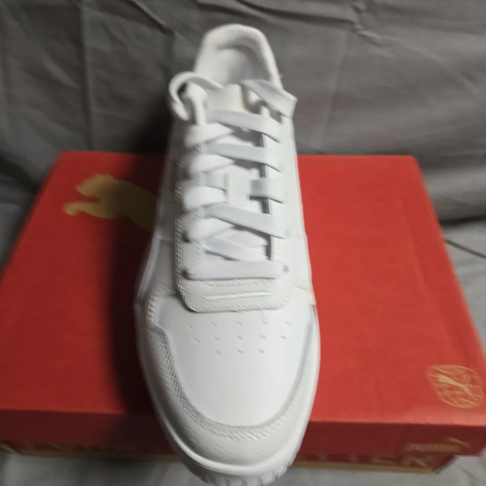 BOXED PAIR OF PUM CARINA STREET TRAINERS - UK SIZE 6