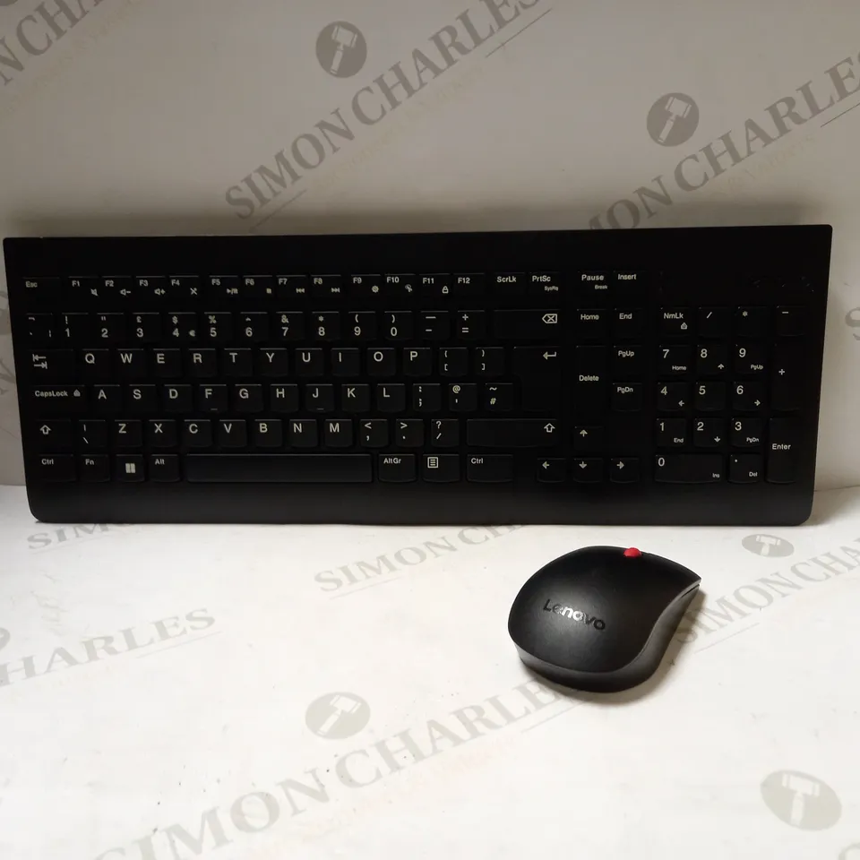 LENOVO 4X30M39496 ESSENTIAL WIRELESS KEYBOARD AND MOUSE COMBO