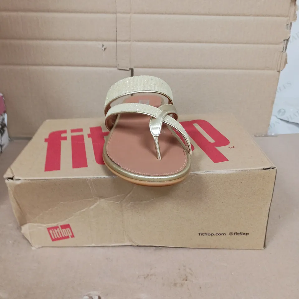 FITFLOP GRACIE THONG SANDALS GOLD SIZE 5