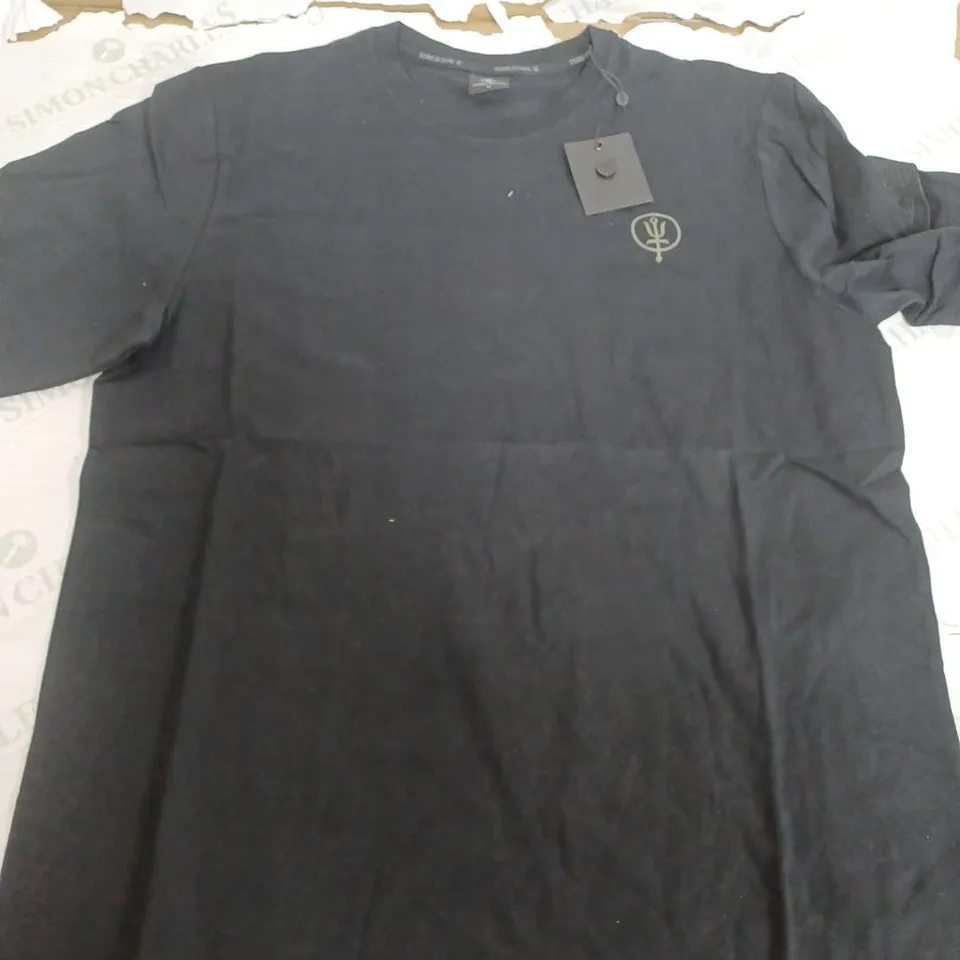 THRUDARK BLACK HEAVY WEIGHTED T-SHIRT - MEDIUM