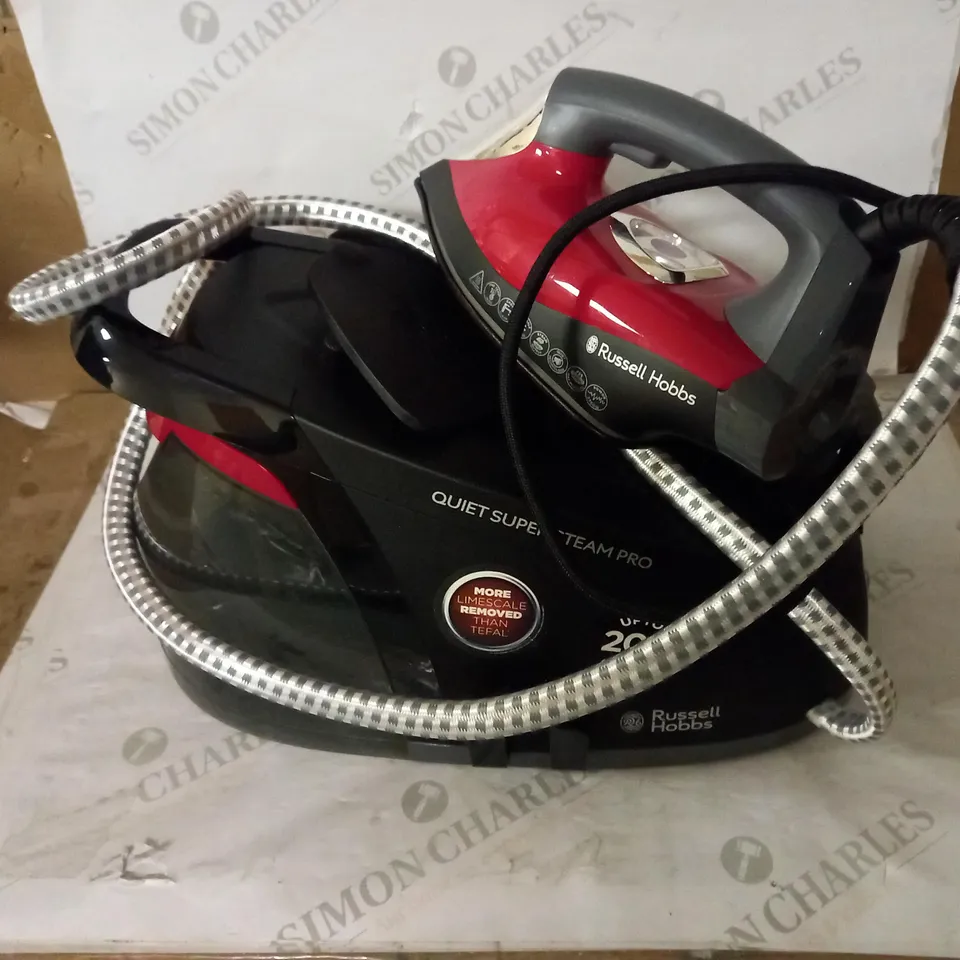 RUSSELL HOBBS QUIET SUPER STEAM PRO IRON
