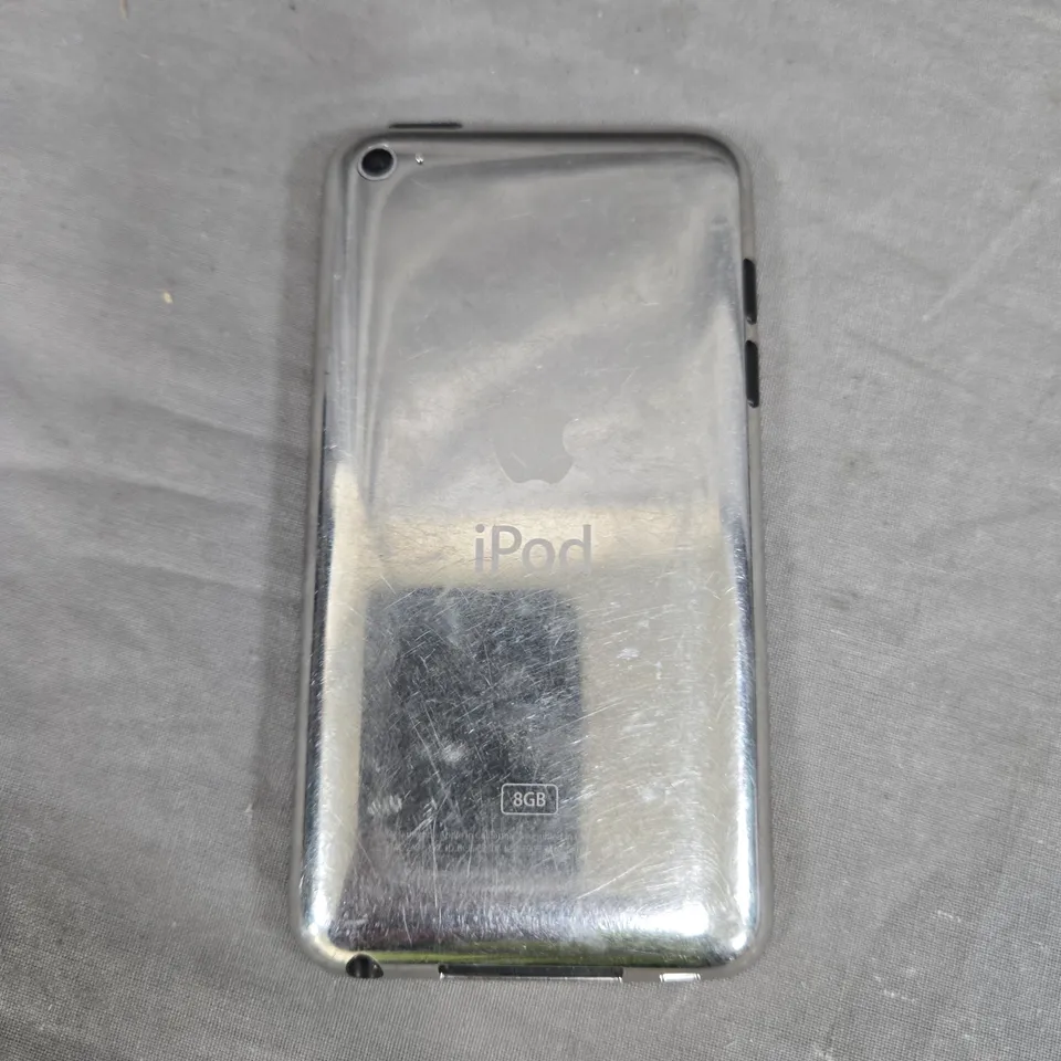 APPLE IPOD TOUCH 4TH GEN 