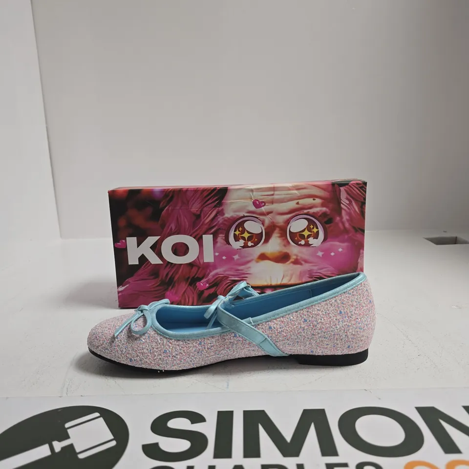 KOI TWINKLE GLITTER BALLET FLATS – PINK WITH BLUE TRIM