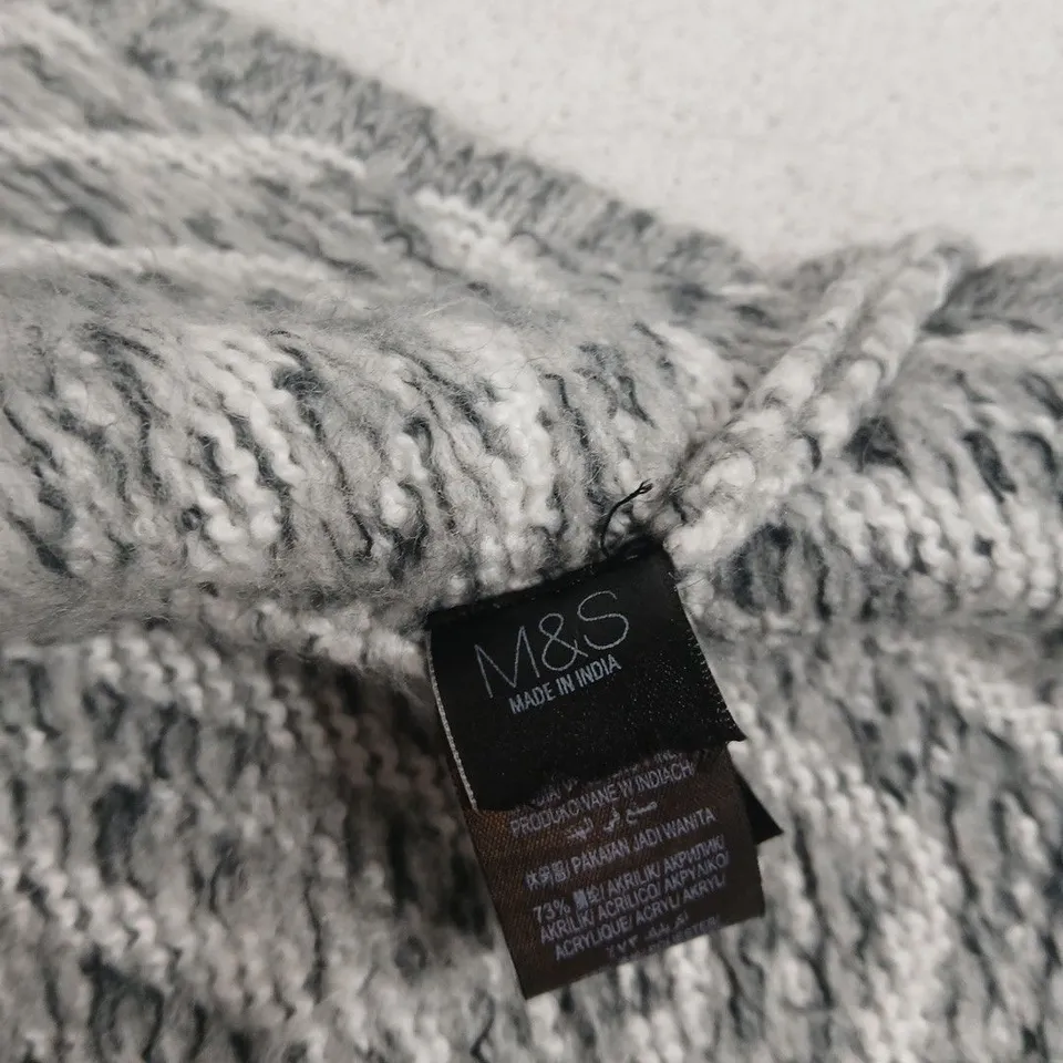 PER UNA WOMEN'S KNITTED CARDIGAN – GREY ZIGZAG PATTERN
