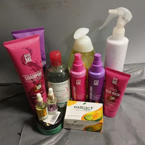 APPROXIMATELY 20 ASSORTED COSMETIC PRODUCTS INCLUDE - BIODERMA MICELLAR WATER - AGIVA TWO PHASE CONDITIONER - GIVE ME HAIR MASK - ETC