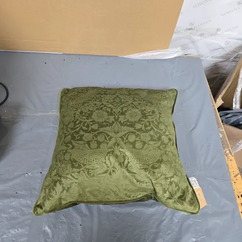 WILLIAM MORRIS HOME DECORATIVE CUSHION – GREEN DAMASK PATTERN