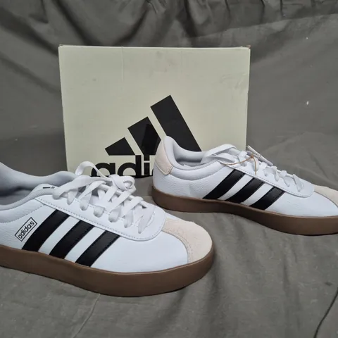 BOXED PAIR OF ADIDAS VL COURT 3.0 WHITE UK 7