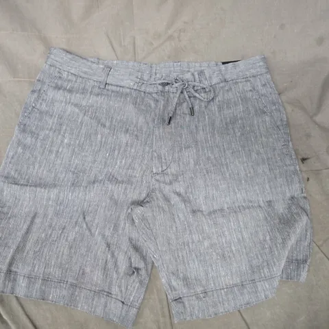 HUGO BOSS C KANE RDS SHRTS IN GREY SIZE UK 52