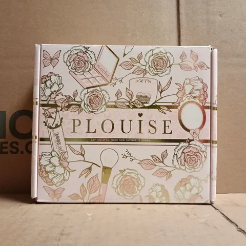 P.LOUISE MYSTERY COSMETIC BOX SET