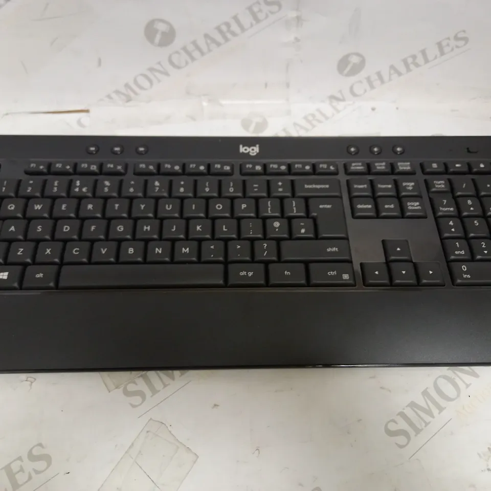 LOGITECH MK540 WIRELESS KEYBOARD