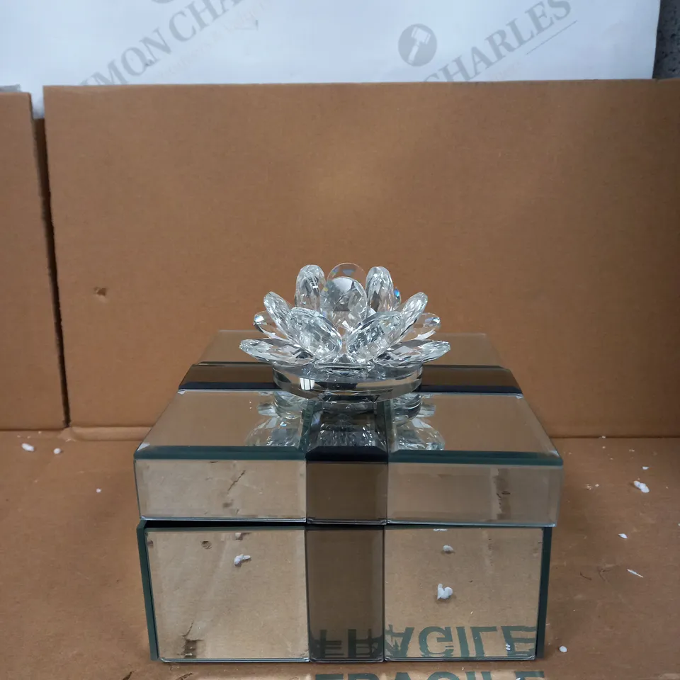 JM BY JULIEN MACDONALD LOTUS FLOWER PRESENT TRINKET BOX 