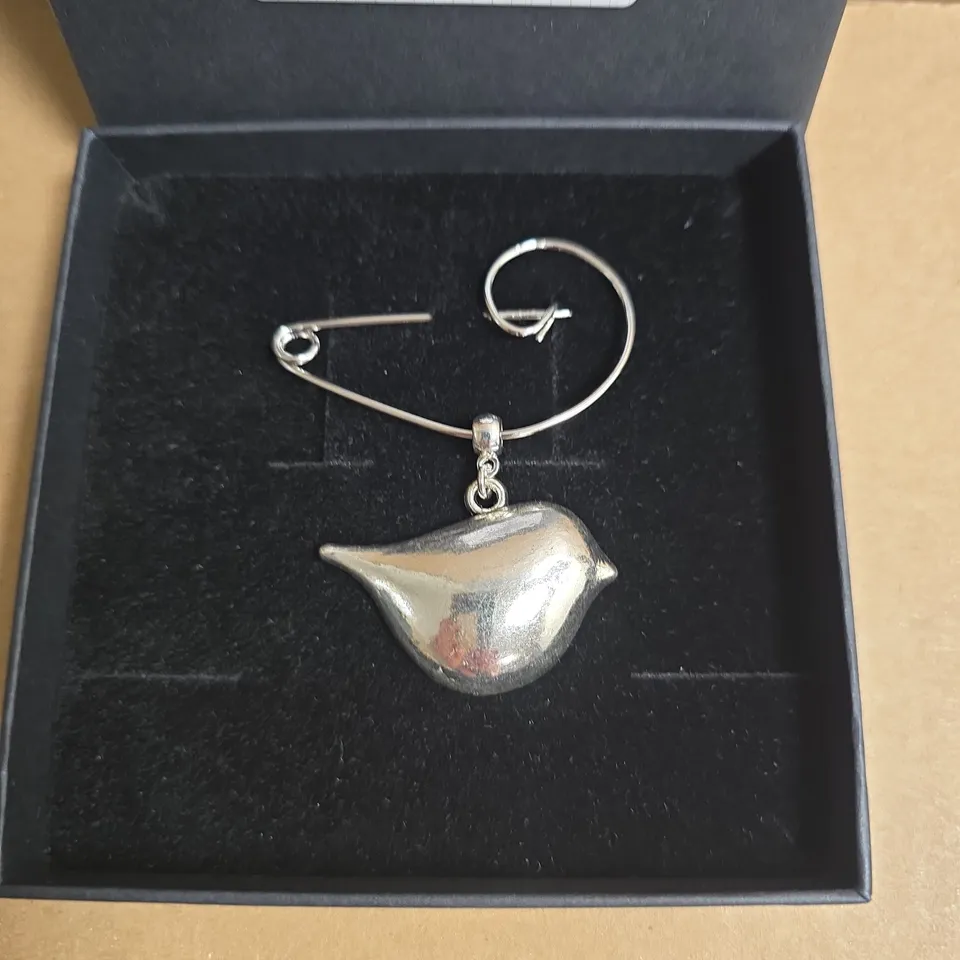 BOXED ZAMSOE ANDMADE BIRD THEMED BROACH