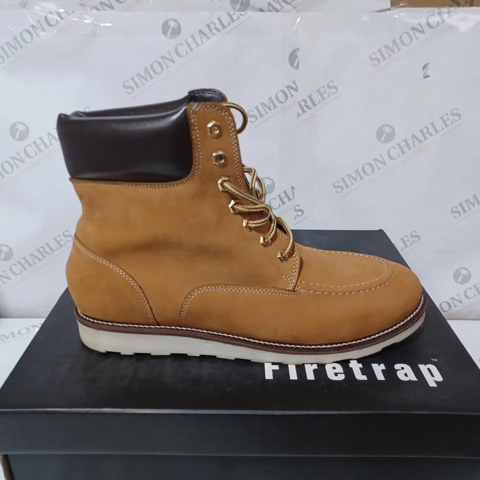 BOXED PAIR OF FIRETRAP BEDWORTH BOOTS IN TAN UK SIZE 10