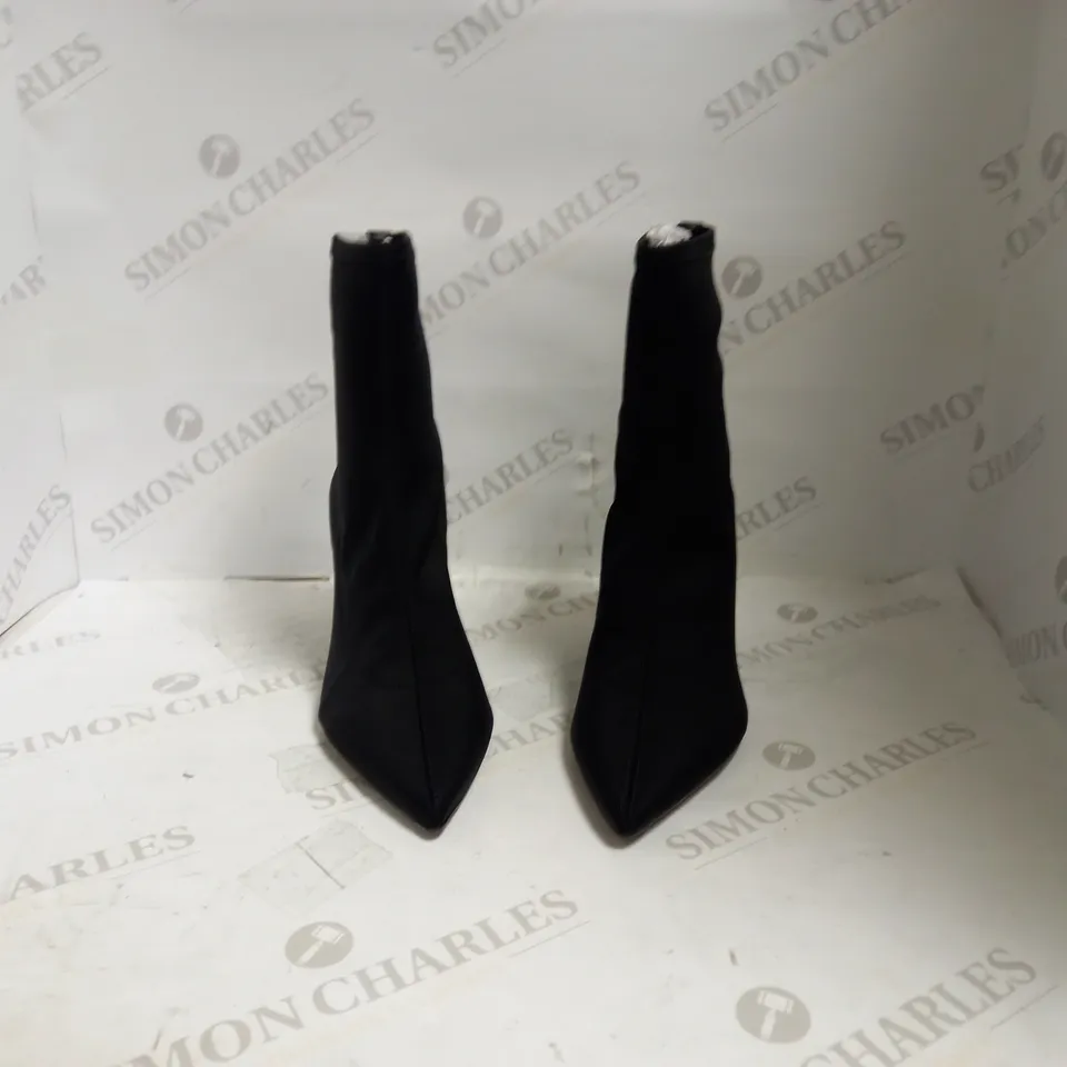 SOSANDAR AVA LYCRA STRETCH SOCK BOOT BLACK SIZE 6 