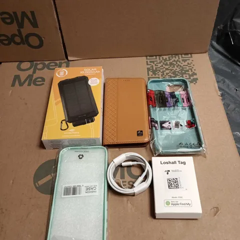 TOTE OF APPROXIMATELY 20 ASSORTED PHONE RELATED ITEMS TO INCLUDE CASES, CABLES, POWER BANK ETC