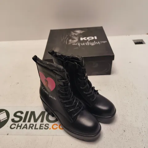 TEAM JACOB MILITARY BOOTS - BLACK, UK4
