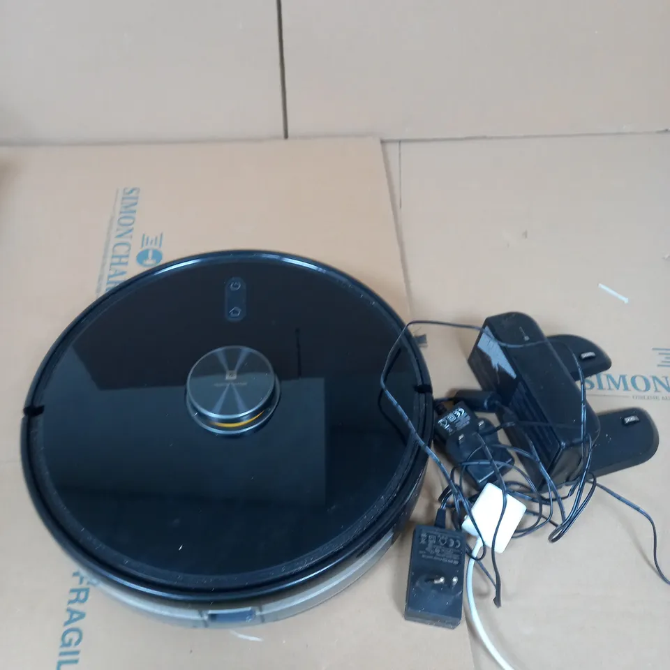 REALME TECHLIFE ROBOT VACUUM