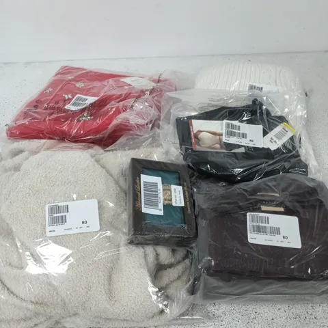 APPROXIMATELY 20 ASSORTED CLOTHING ITEMS IN VARIOUS SIZES, COLOURS & STYLES TO INCLUDE BRANDS SUCH AS RADLEY LONDON, RUTH LANGSFORD, ASHWOOD LEATHER, ETC - COLLECTION ONLY