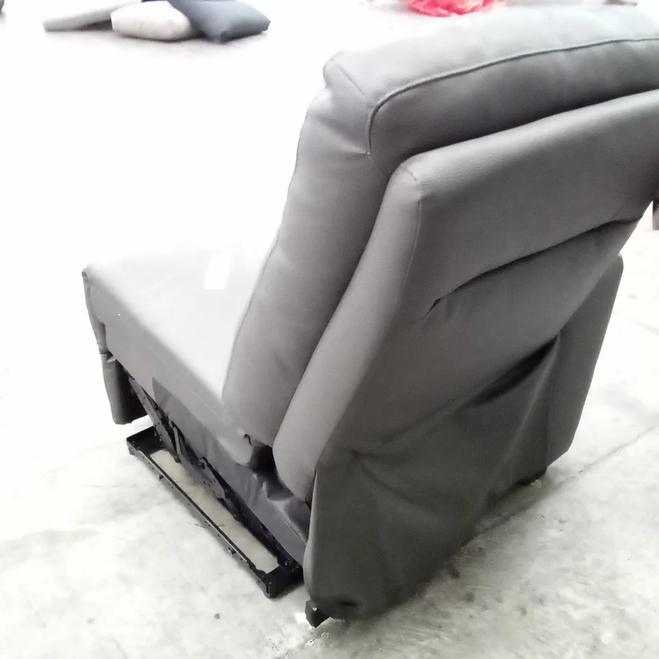 QUALITY DESIGNER DYNAMIC 2 SEATER LHF ARM 9300 BLACK