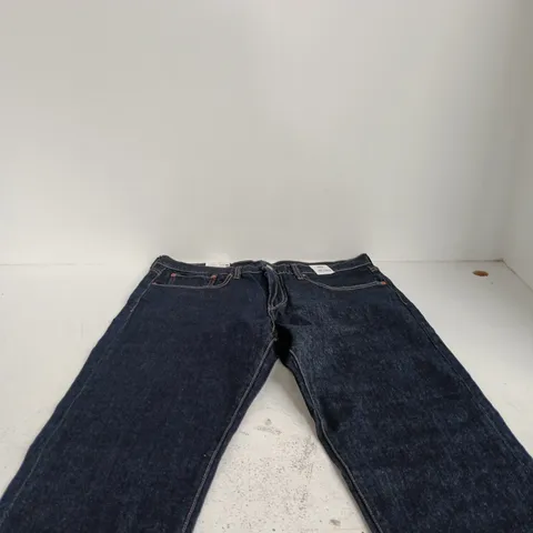 LEVI'S 502 TAPER JEANS – MEN'S DARK INDIGO, WAIST 36IN X INSEAM 30IN (W36 L30)