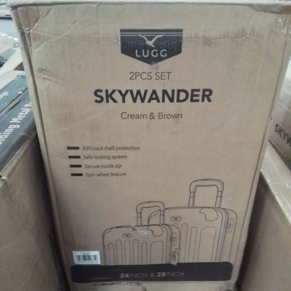 BOXED 2PCS SET SKYWANDER HARD SHELL LUGGAGE CASES IN CREAM AND BROWN