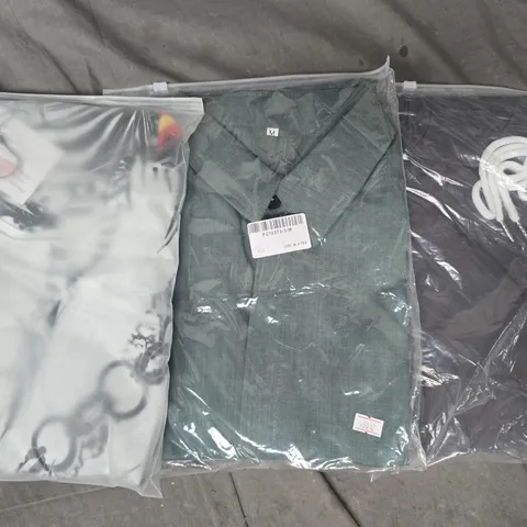 APPROXIMATELY 20 ASSORTED CLOTHING AND FASHION PRODUCTS IN VARIOUS STYLES AND SIZES - COLLECTION ONLY