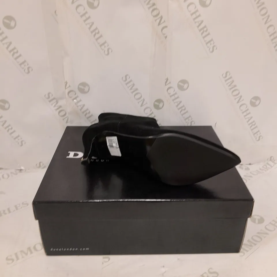 DUNNE LONDON BLACK SWEDE BOOTS SIZE 6