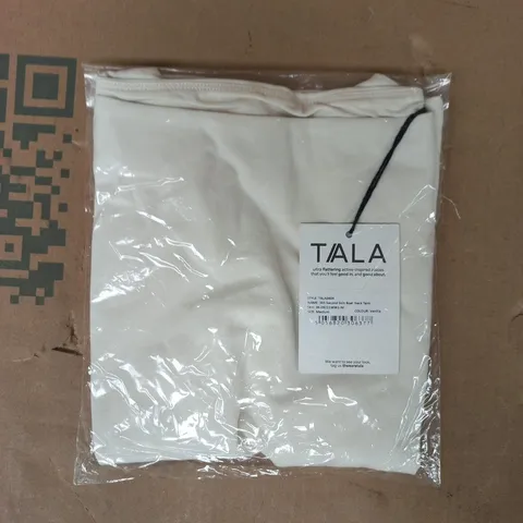 BAGGED T/ALA 365 SECOND SKIN BOAT NECK TANK IN VANILLA SIZE MEDIUM
