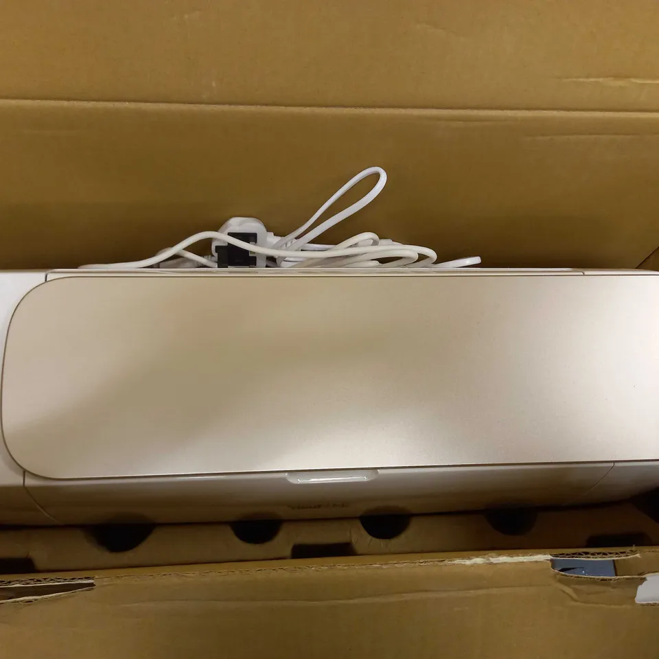 CRICUT MAKER SMART CUTTING MACHINE