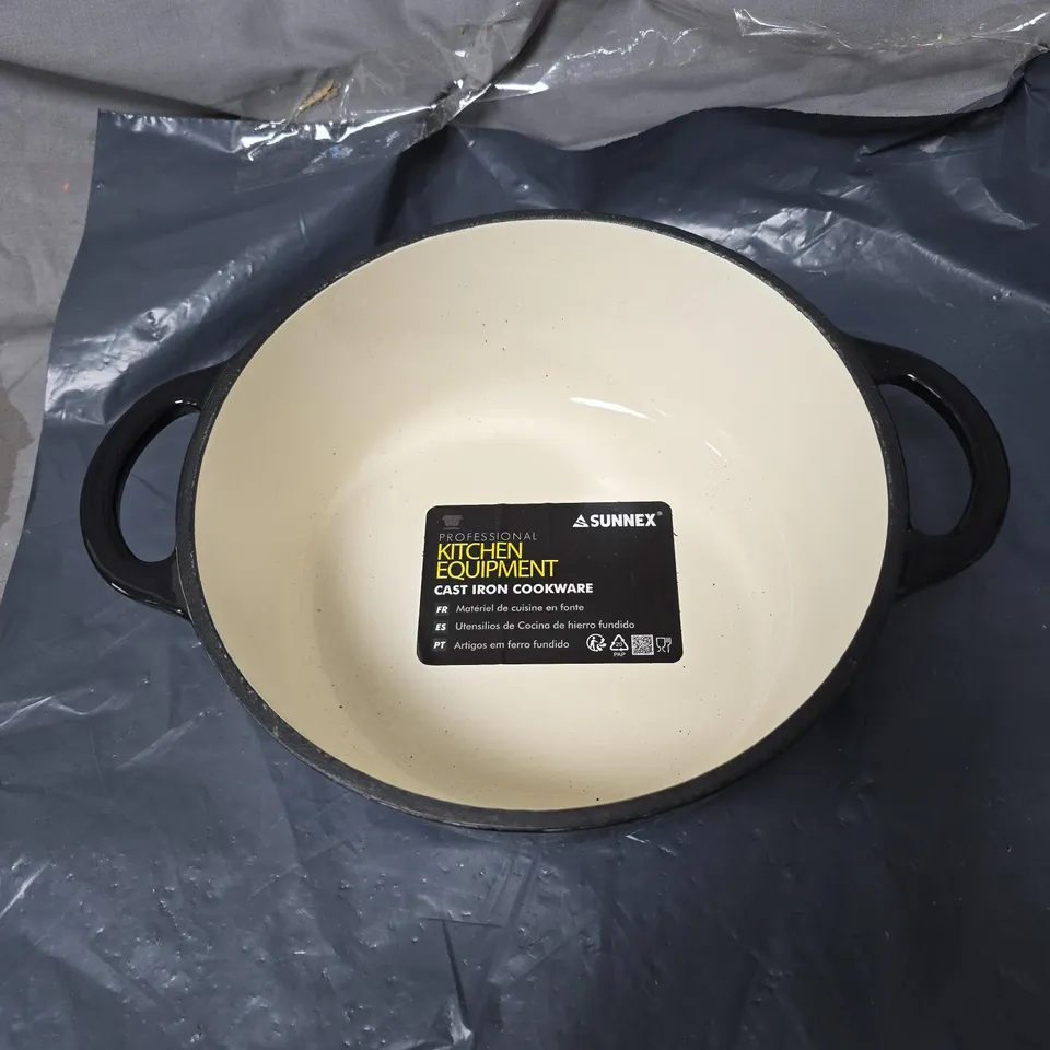 SUNNEX CAST IRON CASSEROLE POT WITH LID – BLACK ENAMEL EXTERIOR, CREAM INTERIOR