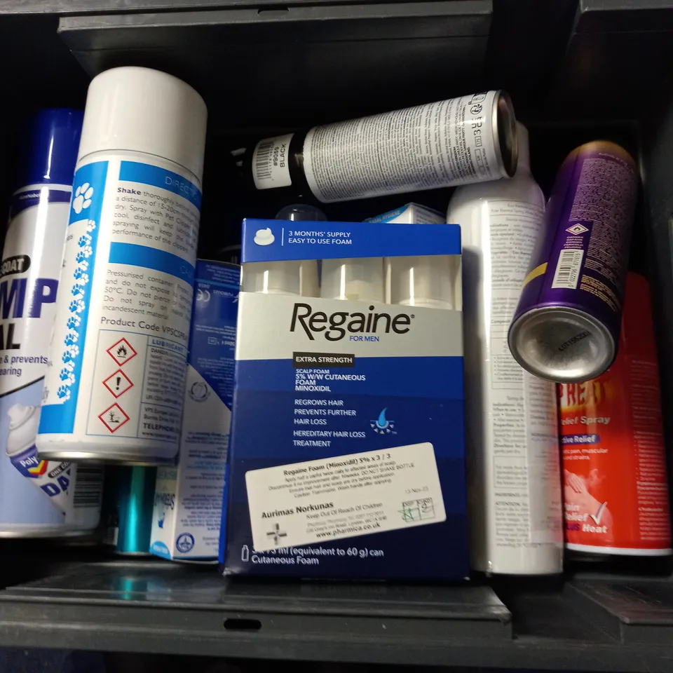 BOX OF APPROX 15 ASSORTED AEROSOLS TO INCLUDE POLYCELL DAMP SEAL, UNIQUE HAIR SPRAY, DRY SHAMPOO ETC - COLLECTION ONLY