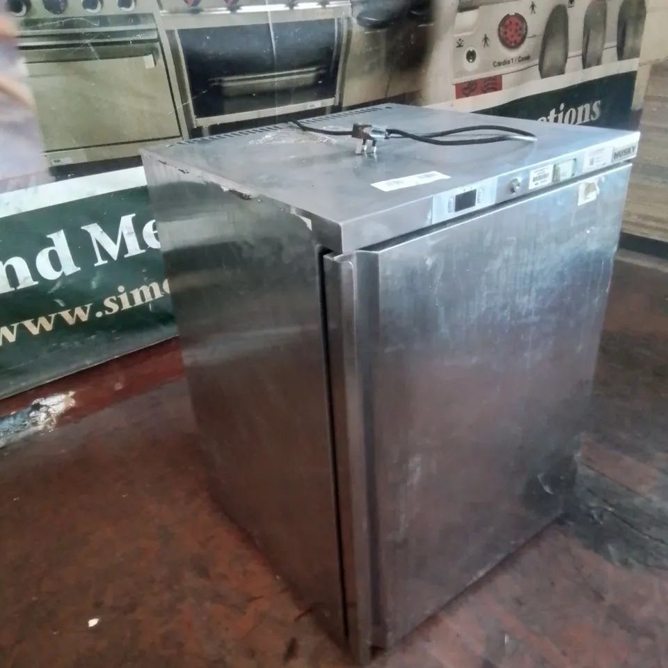 STAINLESS STEEL COMMERCIAL HUSKY UNDERCOUNTER 145LITRE FRIDGE, MODEL HUS-SS1-HY,