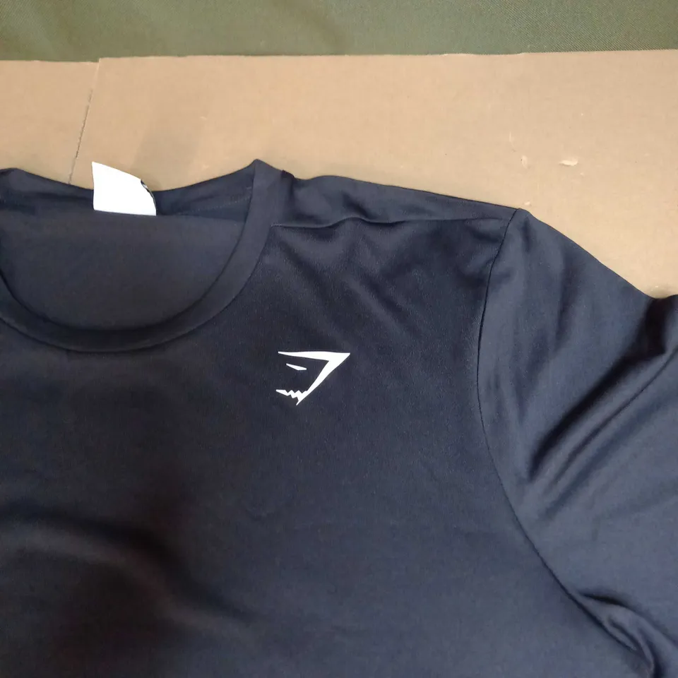 GYMSHARK TRAINING T-SHIRT SIZE XL