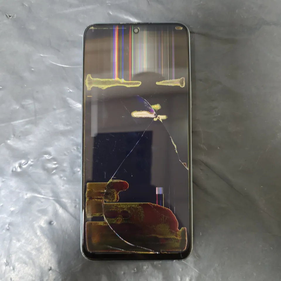 HONOR MOBILE PHONE - SILVER - MODEL UNSPECIFIED