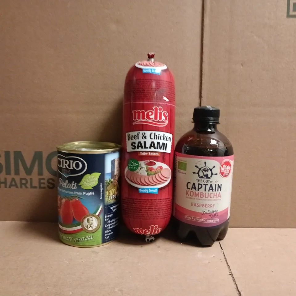 APPROXIMATELY 10 ASSORTED FOOD AND DRINK ITEMS TO INCLUDE SALAMI, KOMBUCHA, ETC